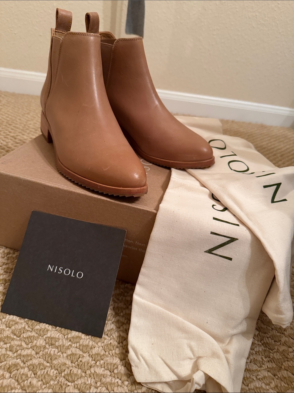 Nisolo Tan Boots. NEW with tags box and dust bags . Size 7